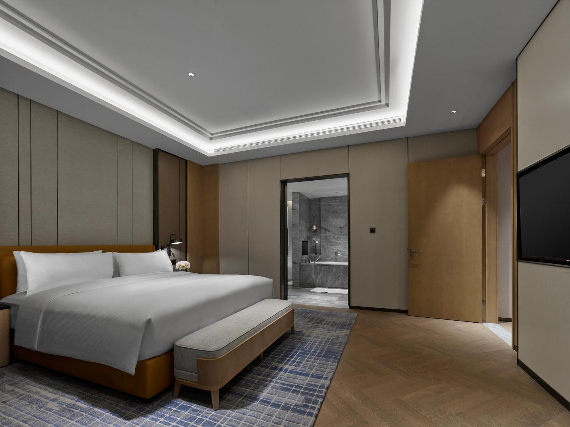 Doubletree By Hilton Chengdu Riverside - Close To Panda Base And Chengdu East Railway Екстериор снимка