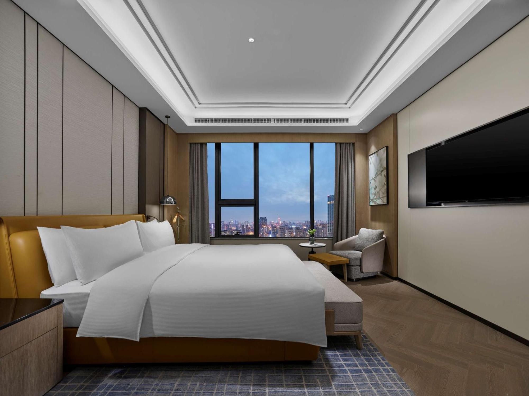 Doubletree By Hilton Chengdu Riverside - Close To Panda Base And Chengdu East Railway Екстериор снимка