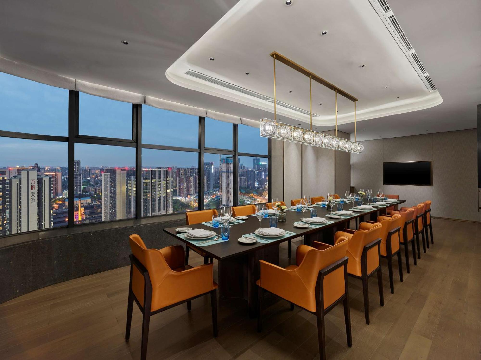Doubletree By Hilton Chengdu Riverside - Close To Panda Base And Chengdu East Railway Екстериор снимка