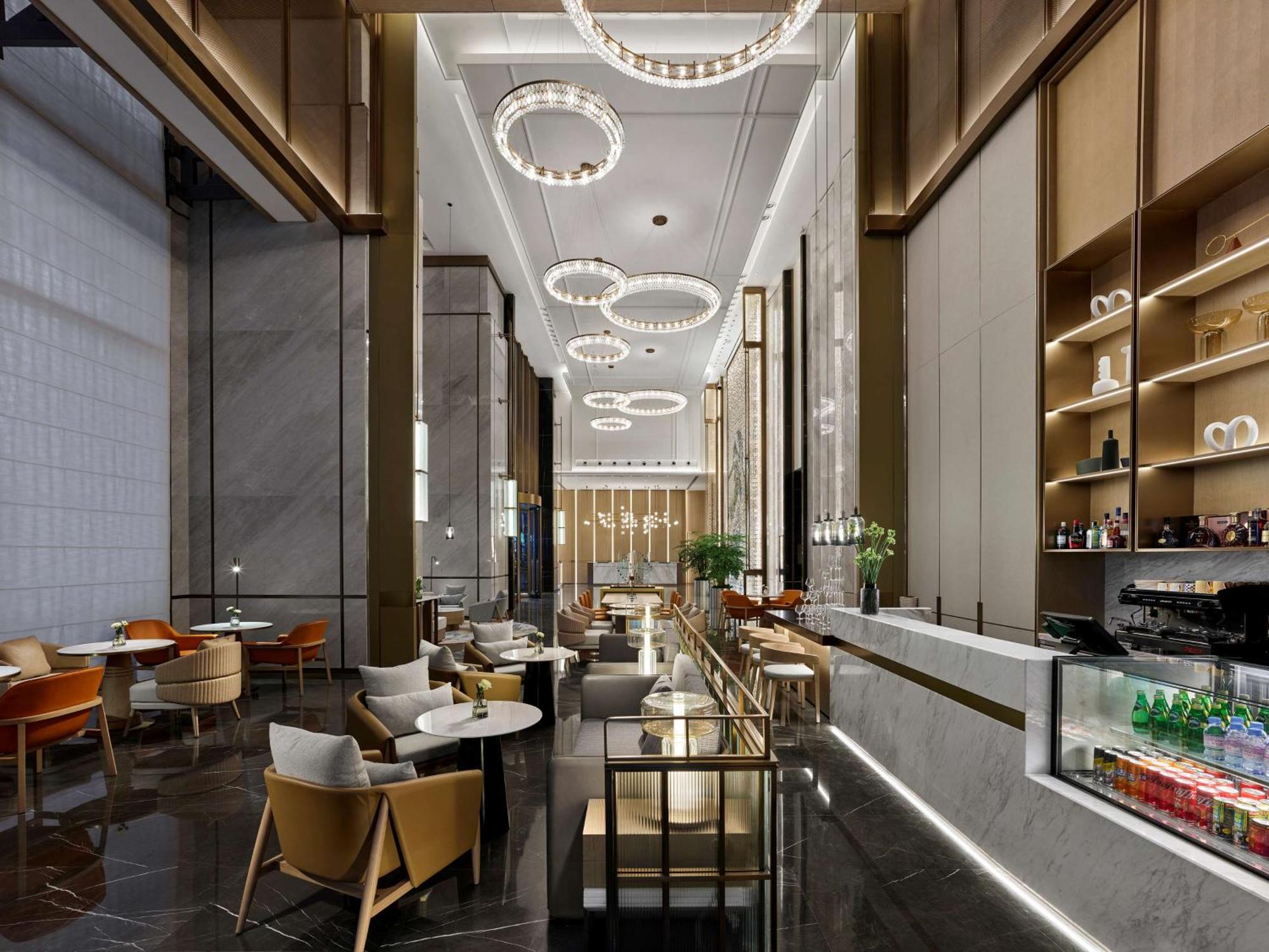 Doubletree By Hilton Chengdu Riverside - Close To Panda Base And Chengdu East Railway Екстериор снимка